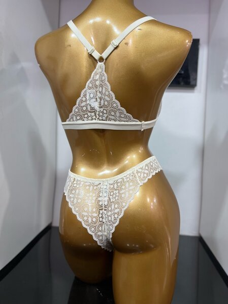 MAVEN LACEY BRALET SET