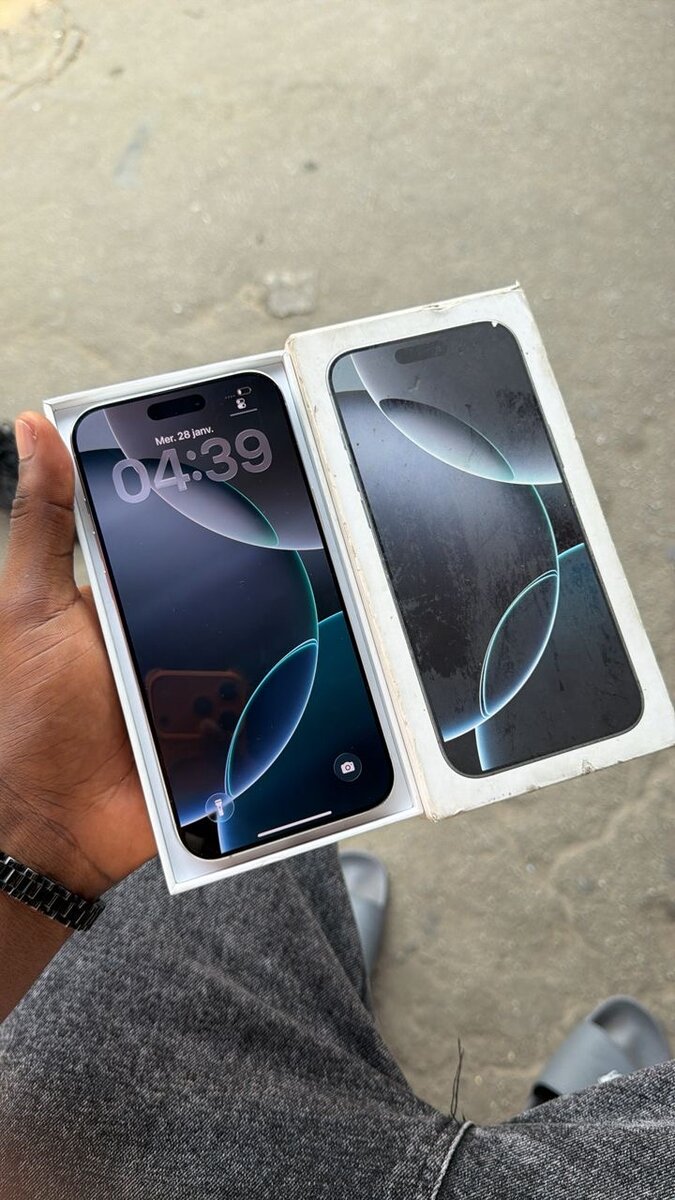 iPhone 16 pro Max 256giga