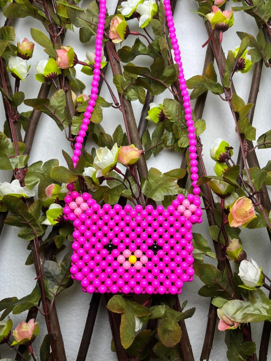 Sac à main Hello Kitty en perles