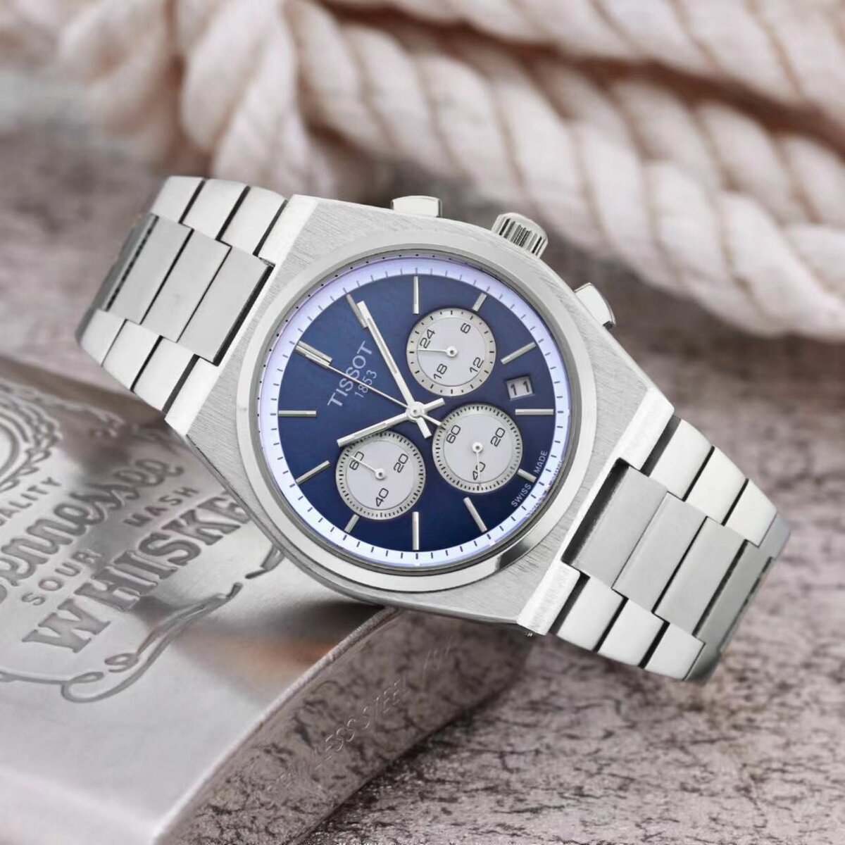 Montre chronographe en acier inoxydable