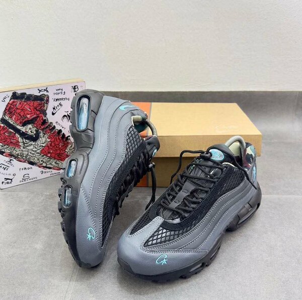 Chaussures de Sport Modernes