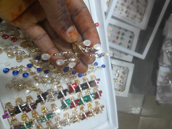 Bague perles élégantes