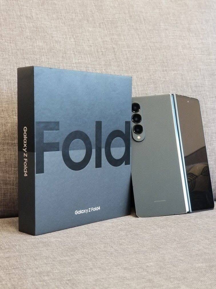 SAMSUNG GALAXY FOLD 4 NEUF