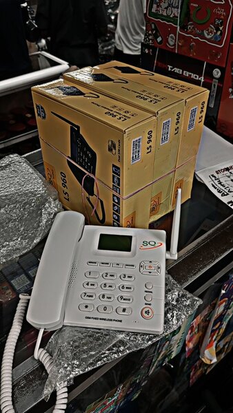 Téléphone fixe sans fil GSM