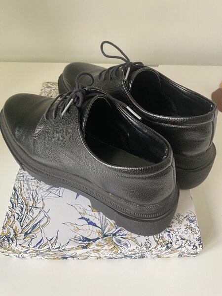 Обувь женская. Б/у. Самовывоз.