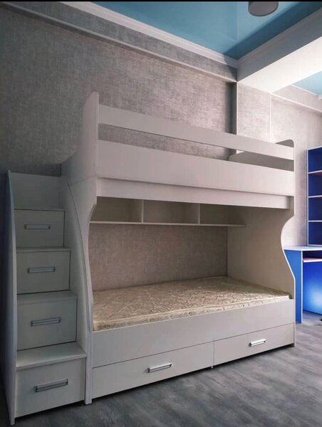 Кровать двухярусная Новая!!!