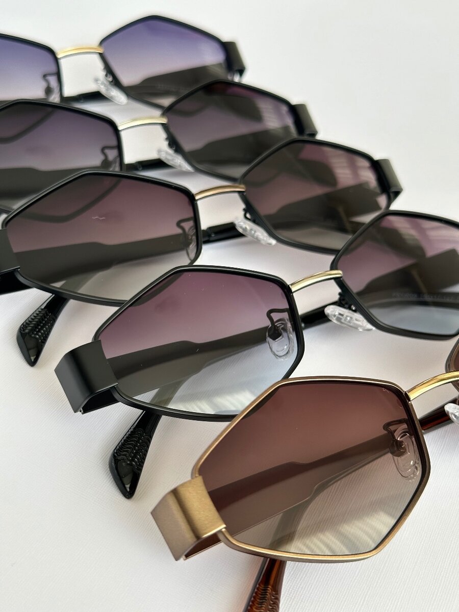 Стильные трендовые очки в лучшем качестве