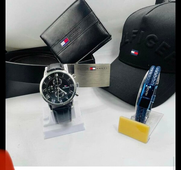 Cadran: portefeuille, bracelet, montre et bracelet en cuir