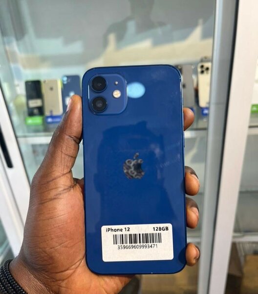 iPhone 12 128gig GHC 4800