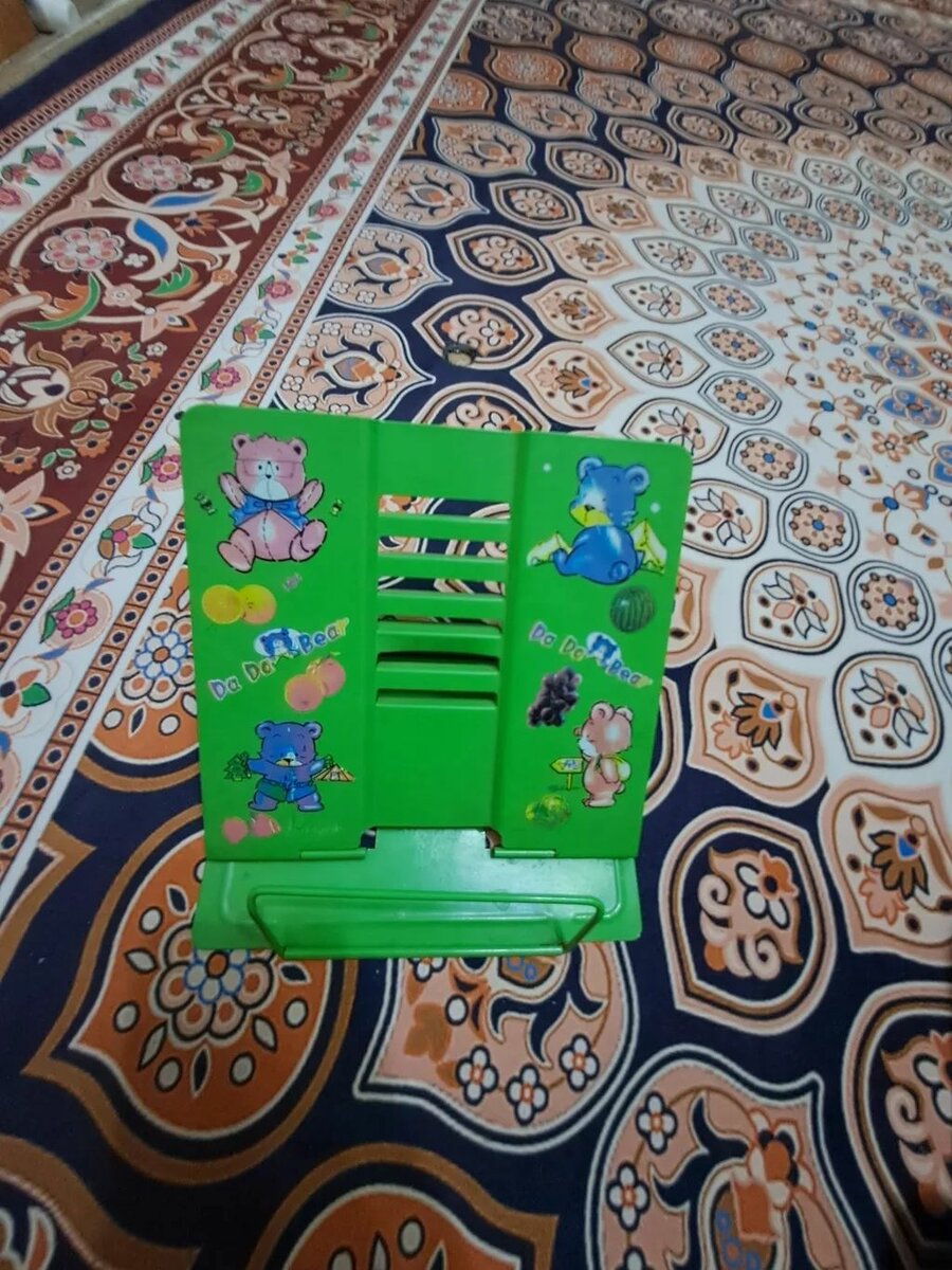 Подставка для книг