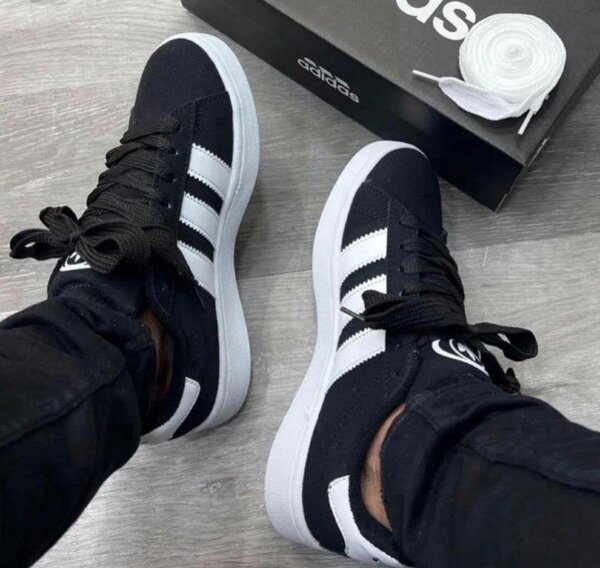 Chaussures Adidas classiques