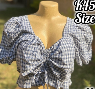 Elegant women's top size M