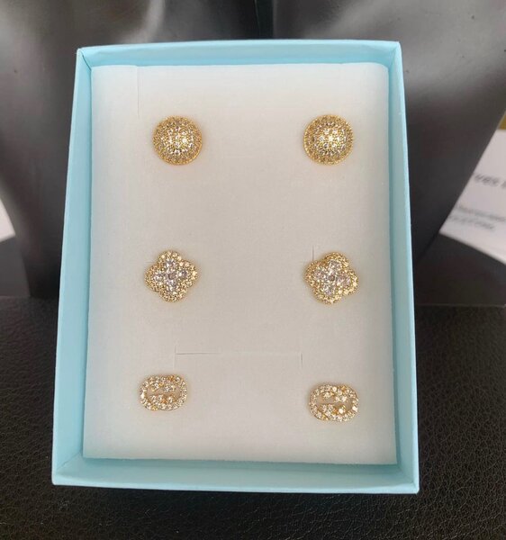 Zirconia Stud earring set