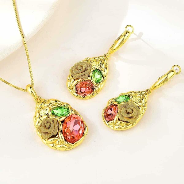 ensemble collier et boucles d'oreilles