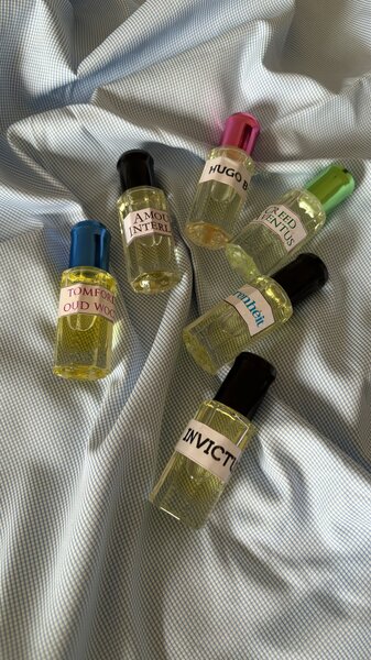 Undiluted perfume oils in all sizes
