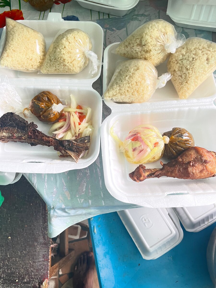 Attieke et poisson frit