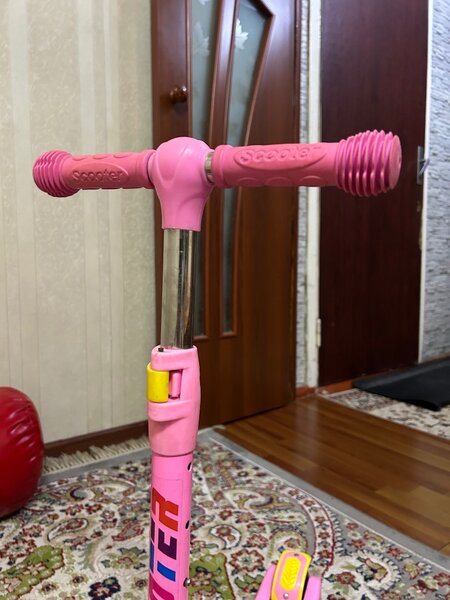 Самокат 1000сом