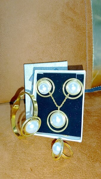 Parure Bijoux Perles Élégante