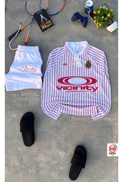 Ensemble de sport rayé