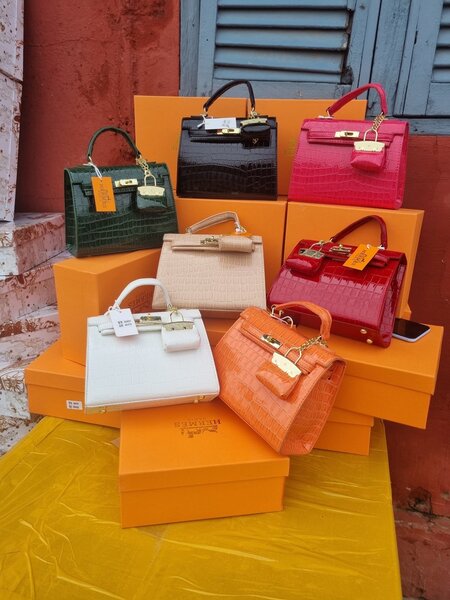 Sac à main élégant en cuir