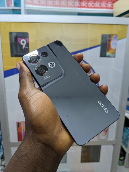 Oppo Reno 8 Pro 5G