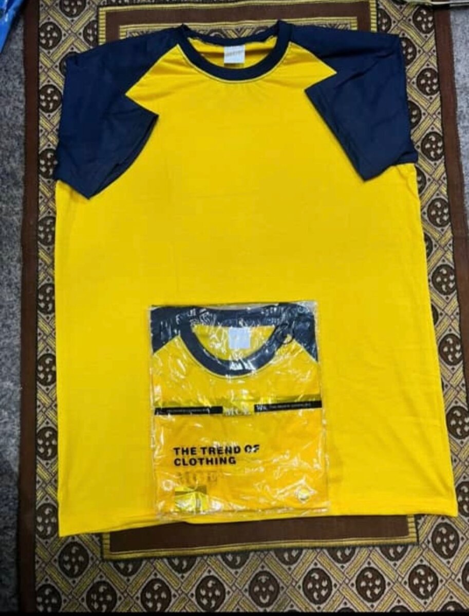 T-shirt contrastée pour hommes