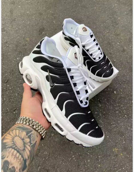 Nike TN