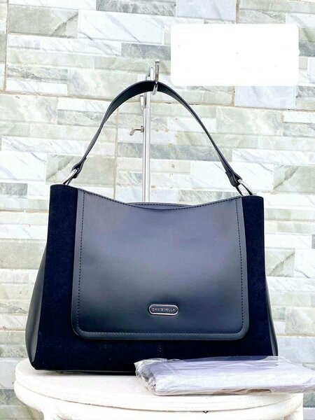 Sac à main élégant en cuir