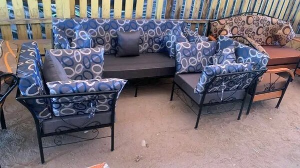 Ensemble de mobilier de jardin en métal