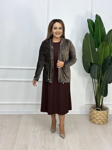 Двойка с платьем