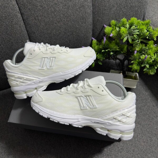 Baskets blanches sport légères