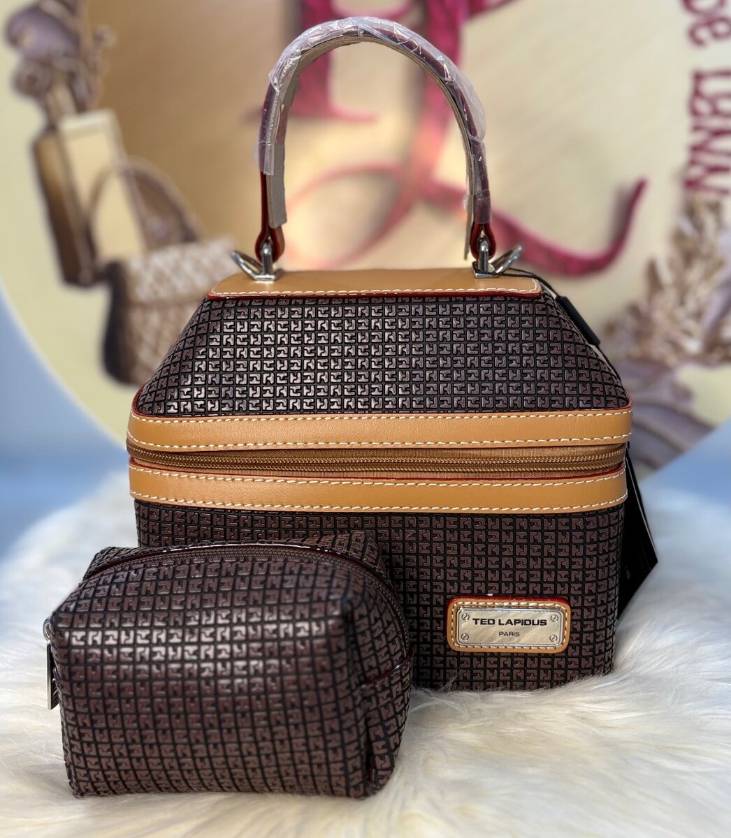 Coffret maquillage floral chic