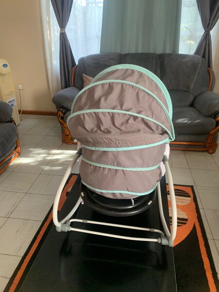 Mastella 5in1 bassinet