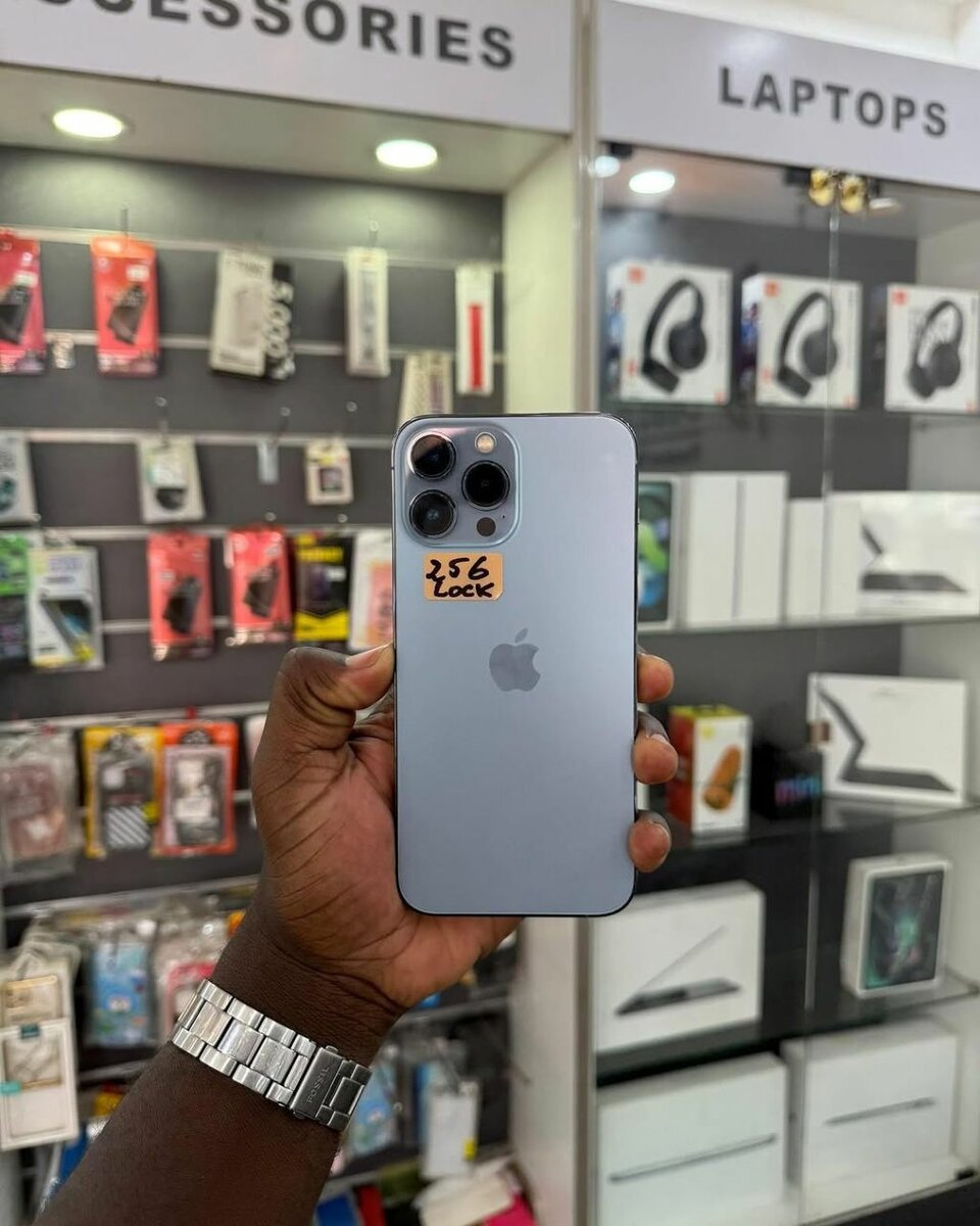 IPHONE 13pro MAX 256GB