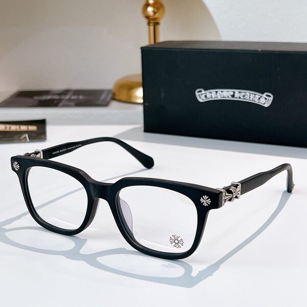 Lunettes chrome hearts