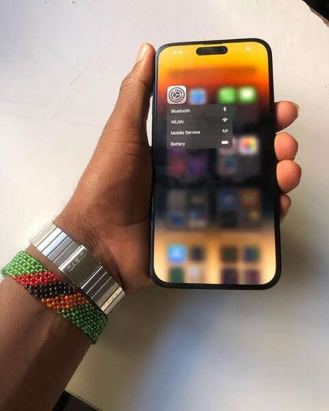 BRAND NEW IPHONE 🍏 pro 