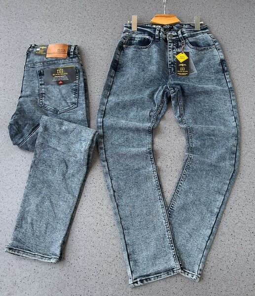 STOCK JEANS