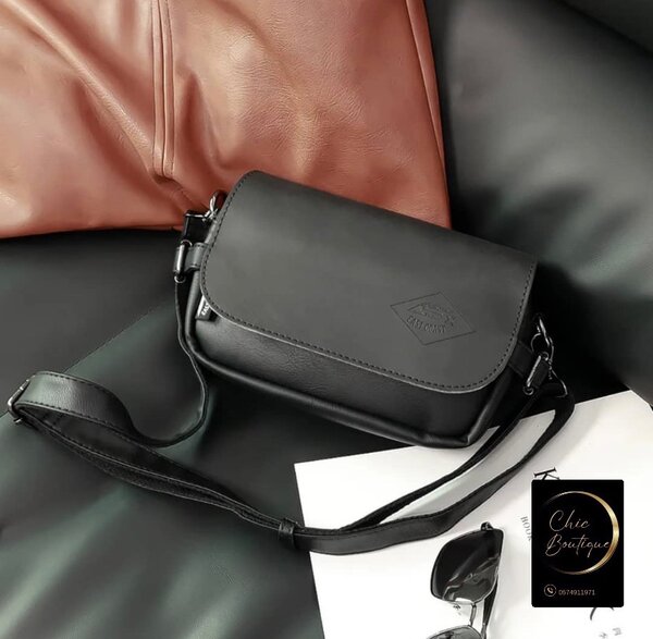 Sac bandoulière en cuir élégant