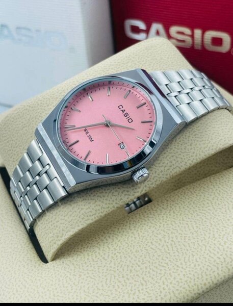 Montre casio authentique