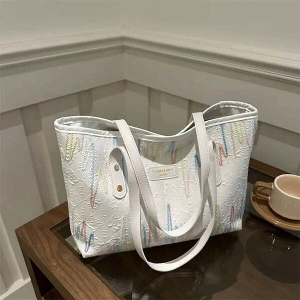 Sac fourre-tout élégant