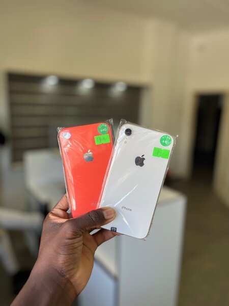Fully functional iPhone XR