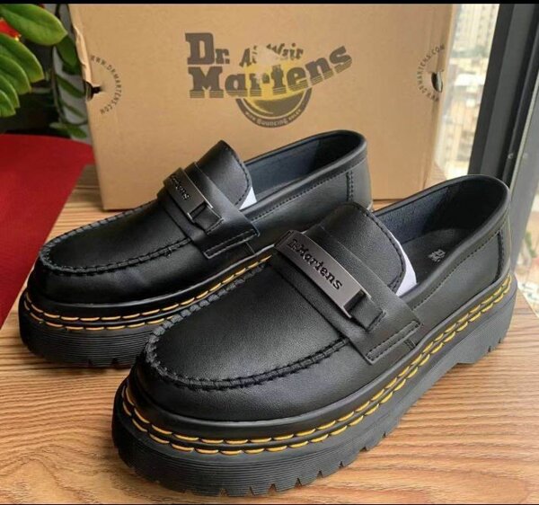 Mocassins Dr. Martens Noirs