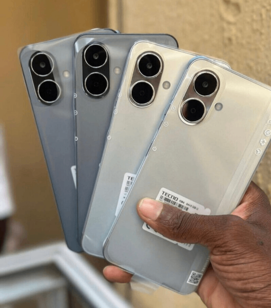 Smartphone TECNO élégant