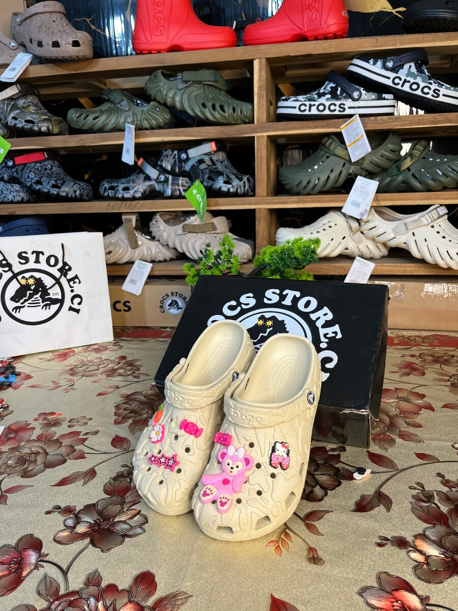 Crocs Hello Kitty pour enfants