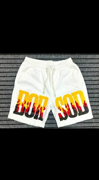 Shorts blancs imprimés flamme