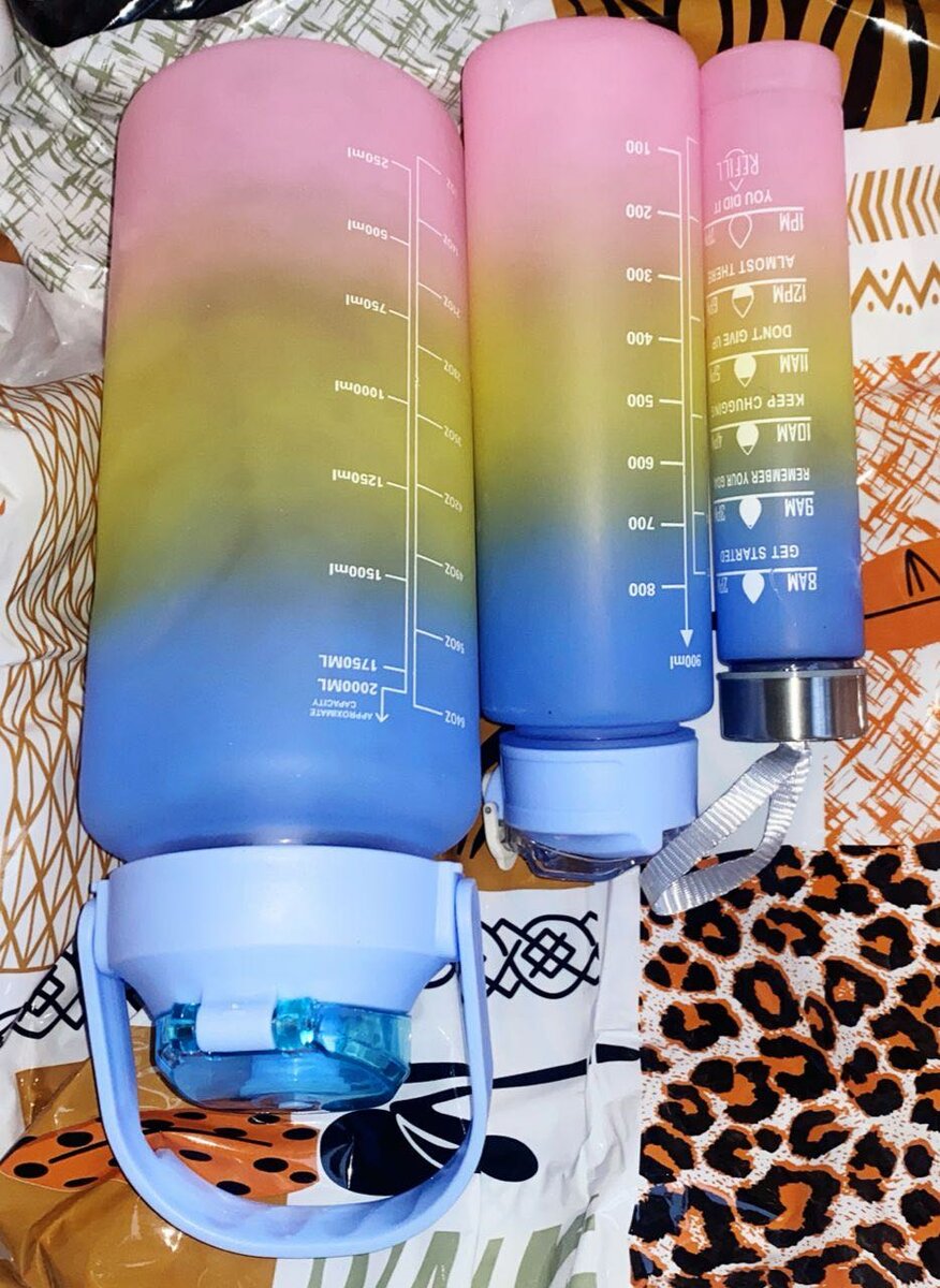 Bouteille d'eau dégradé 1L