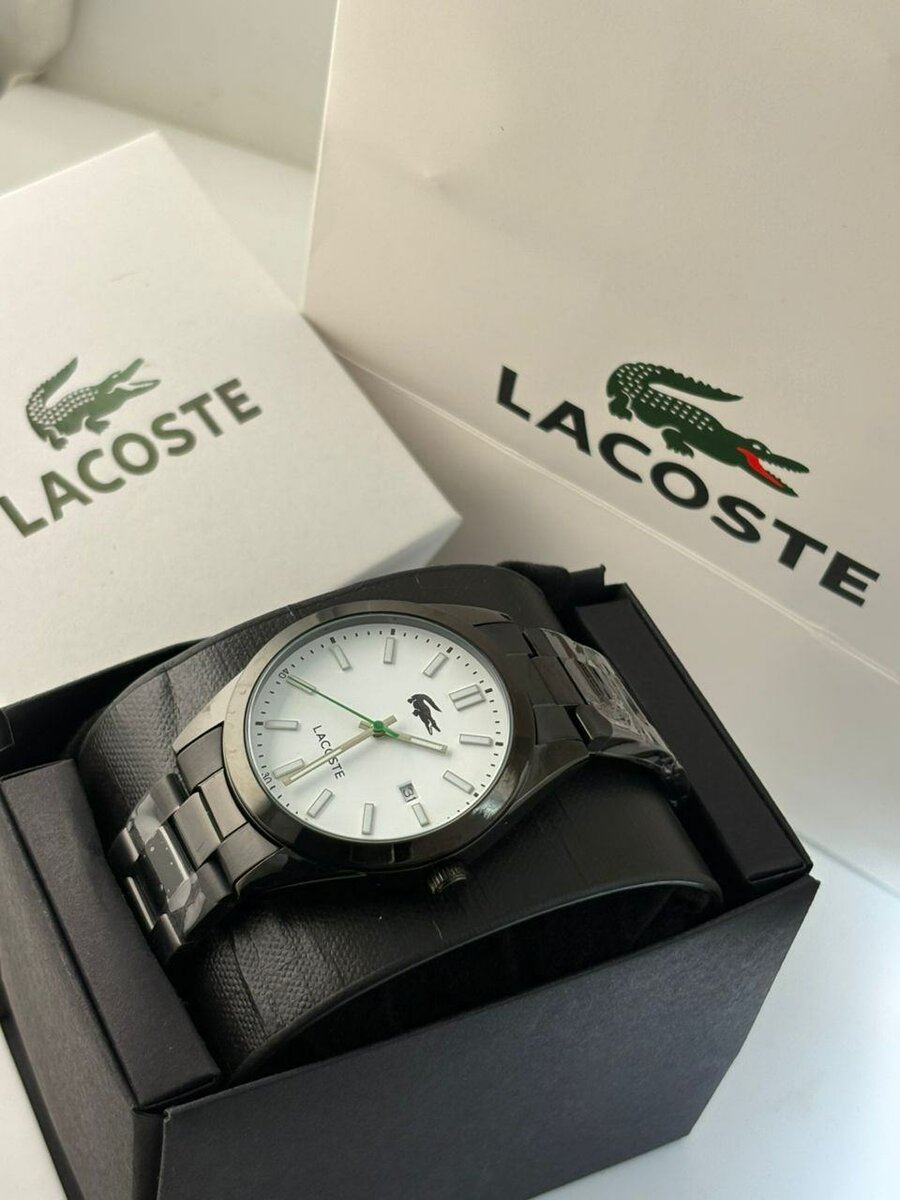 Montre Lacoste élégante