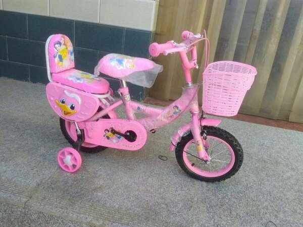 Vélo enfant fille 12 pouces rose avec panier et siège bébé