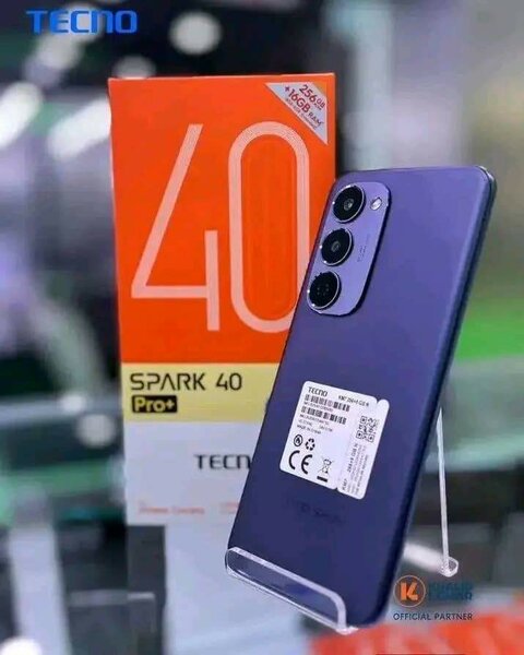 Tecno Spark 40 Pro+ (256+8)