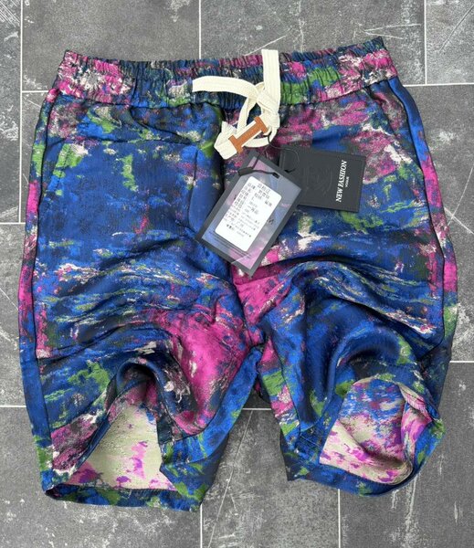 Shorts colorés pour hommes